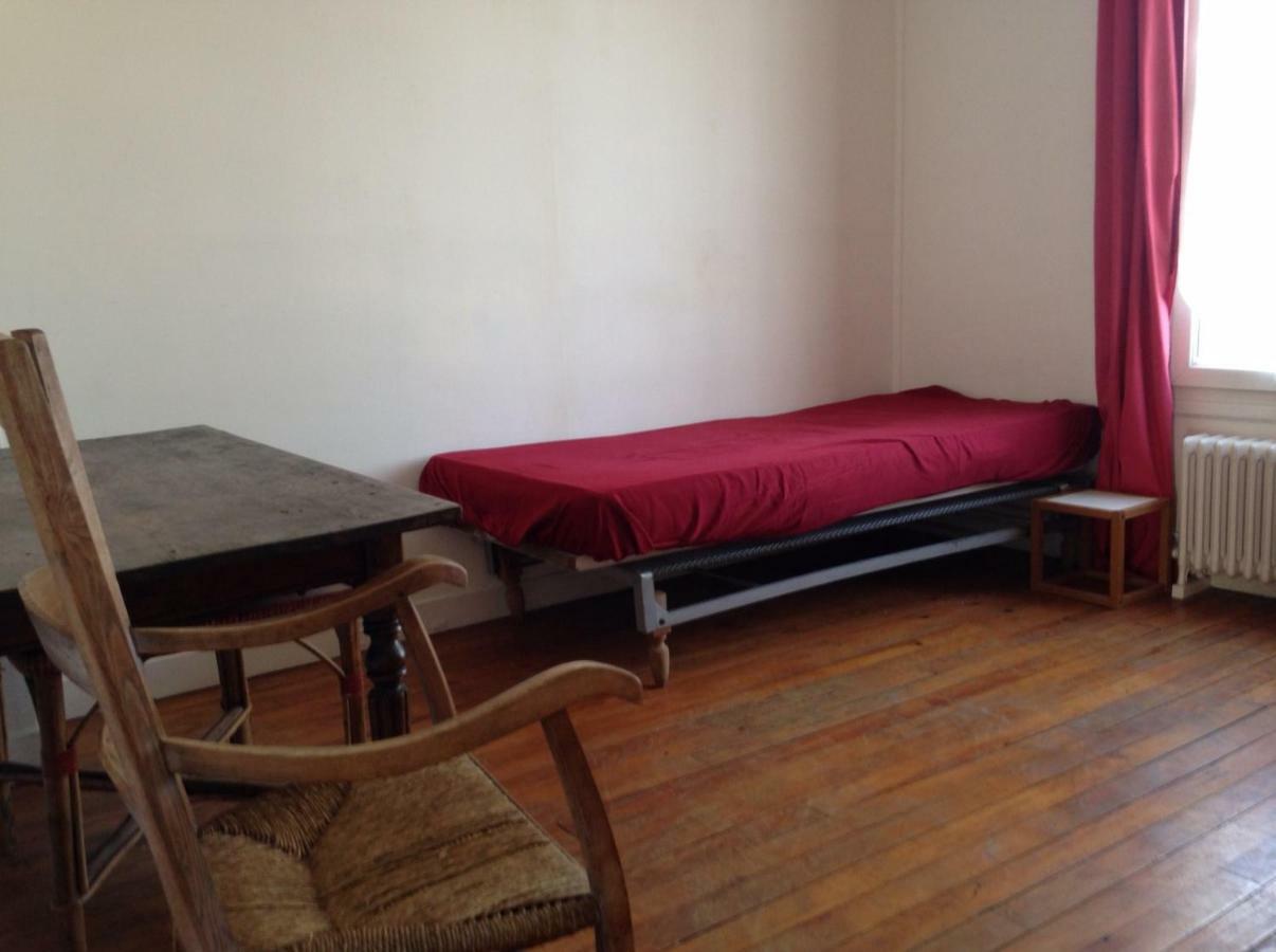 Chambres Meublees Chez L'Habitant Dans Appartement Proche Gare Sncf 크레유 외부 사진