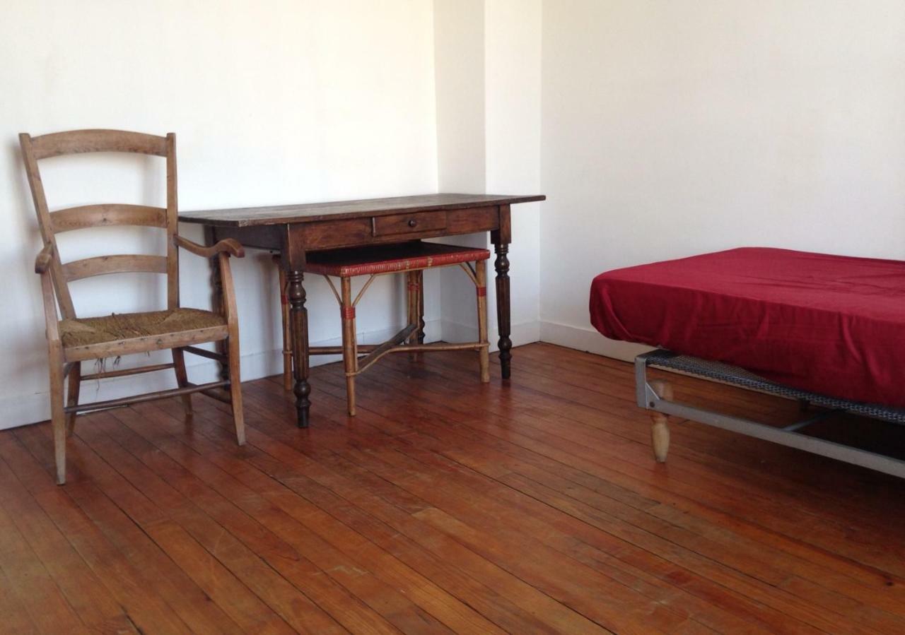 Chambres Meublees Chez L'Habitant Dans Appartement Proche Gare Sncf 크레유 외부 사진